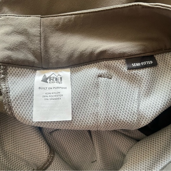 REI Women's Hiking Pants - Dark Green - Picture 6 of 7